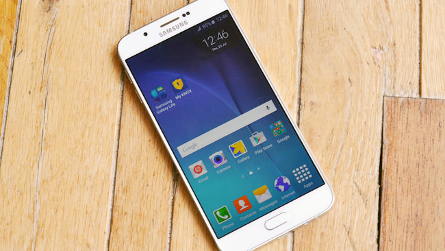 Trên tay smartphone siêu mỏng Galaxy A8, giá 11 triệu đồng