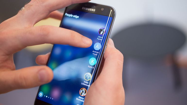 Sửa lỗi cảm ứng Samsung Galaxy S7/S7 Edge