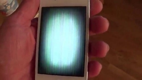 Những Dấu Diệu lỗi mất đèn màn hình Led trên iPhone  