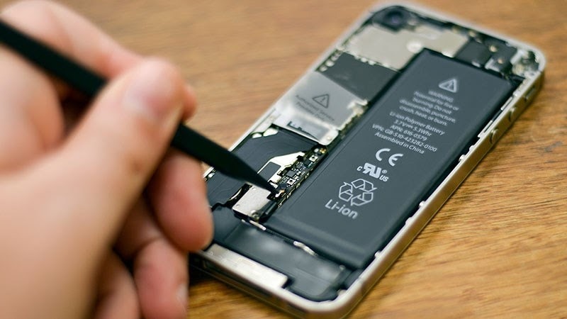 Tại sao phải thay pin iPhone X